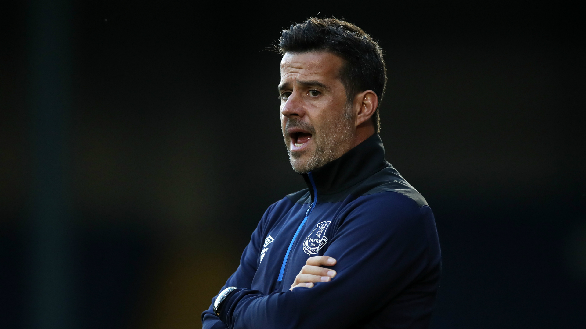 如何在废墟 如何在废墟